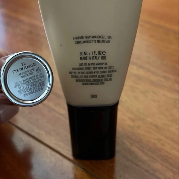 IL Makiage Concealer ONLY - Picture 2 of 2